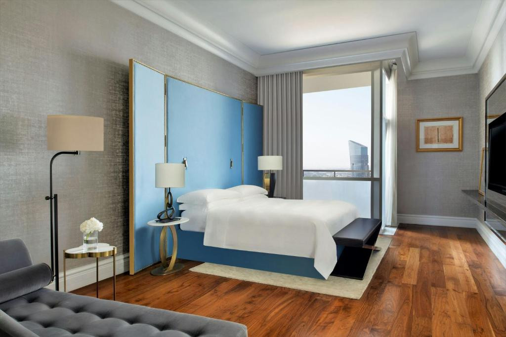 The Ritz Carlton Doha 5*