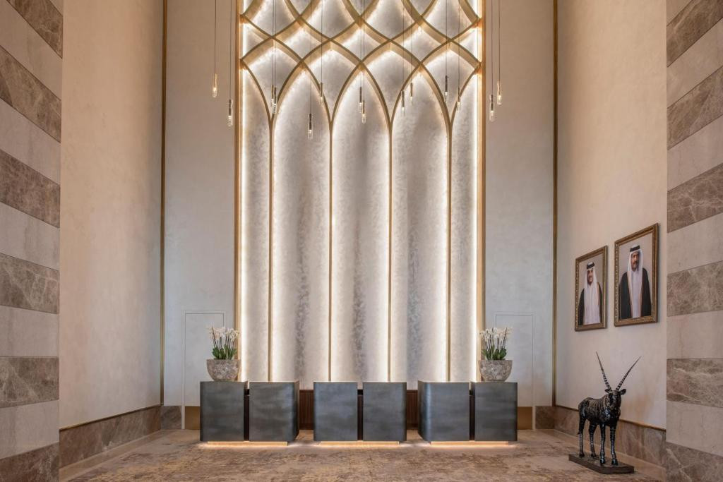 The St. Regis 5*
