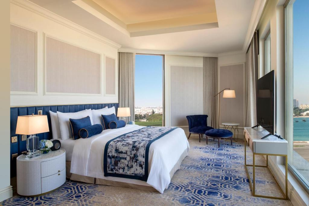 The St. Regis 5*
