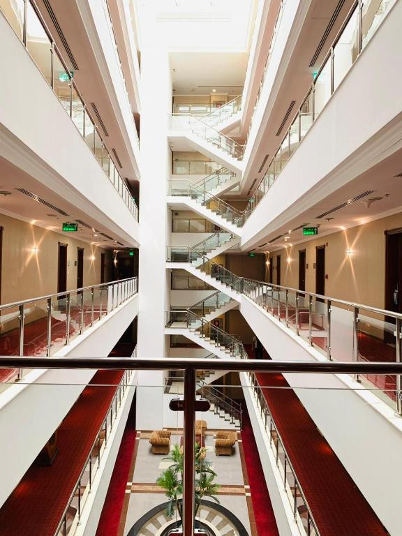 Sapphire Plaza 4*
