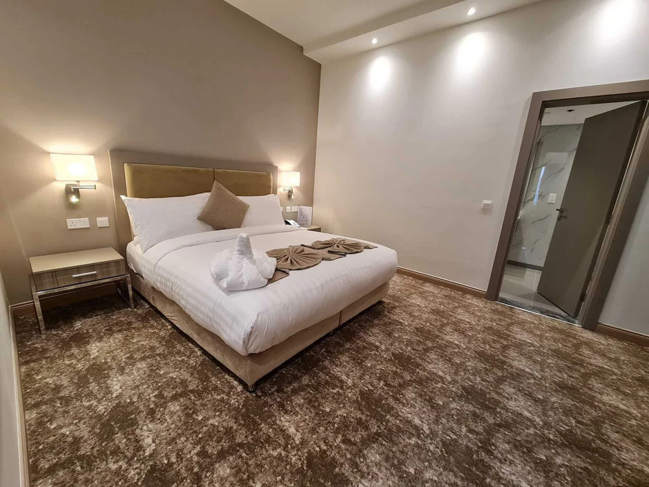 Gloria Hotel & Suites 5*