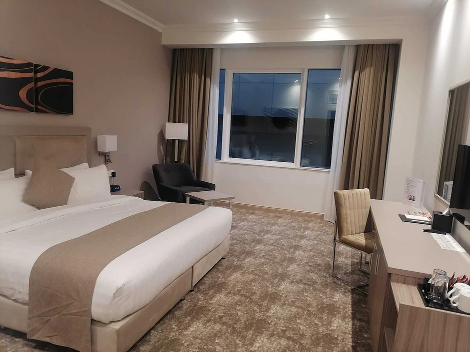Gloria Hotel & Suites 5*