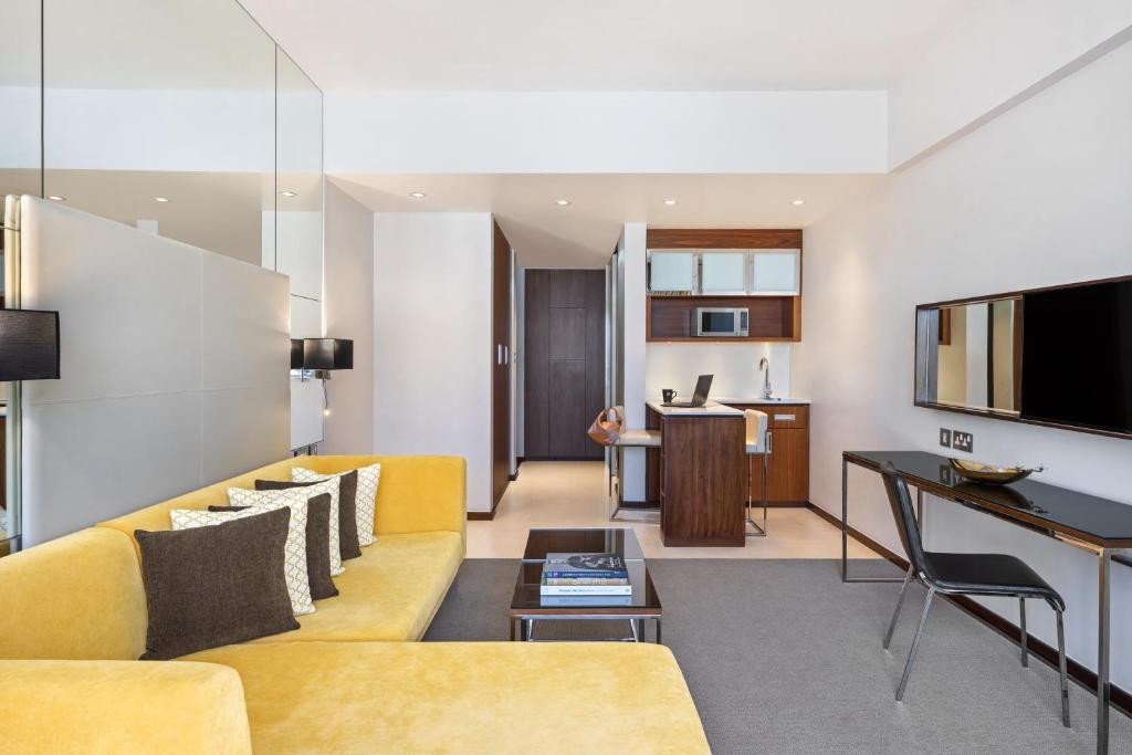 Centro Capital 4*