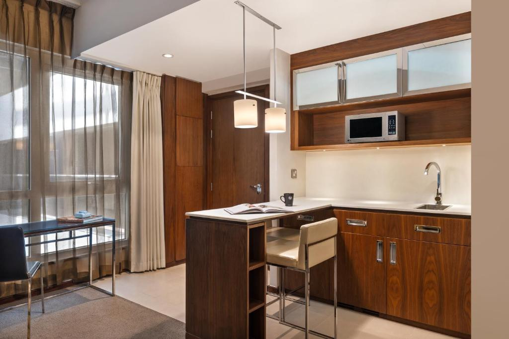 Centro Capital 4*