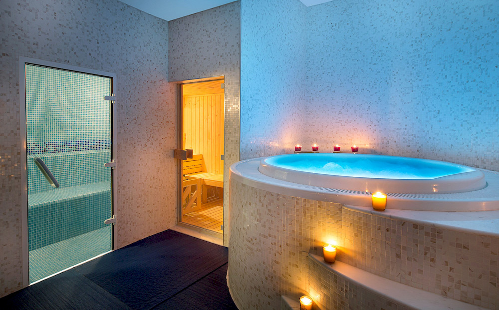 Doubletree By Hilton Doha Old Town 5*
