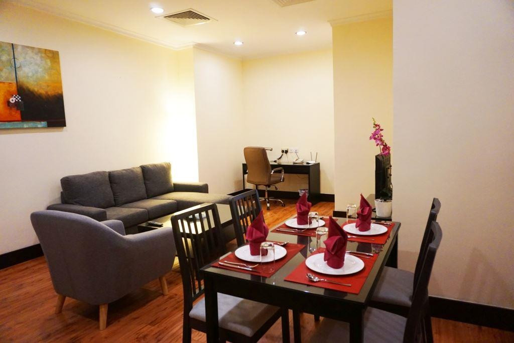 Holiday Villa Hotel & Residence City Centre 4*