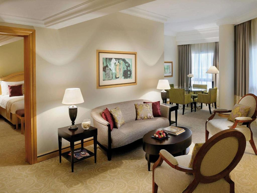 Movenpick Hotel Doha 4*