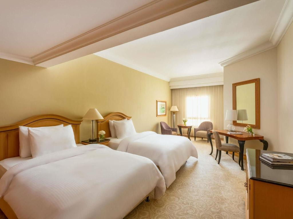 Movenpick Hotel Doha 4*