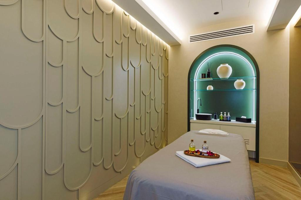Radisson Blu Hotel & Resort 4*