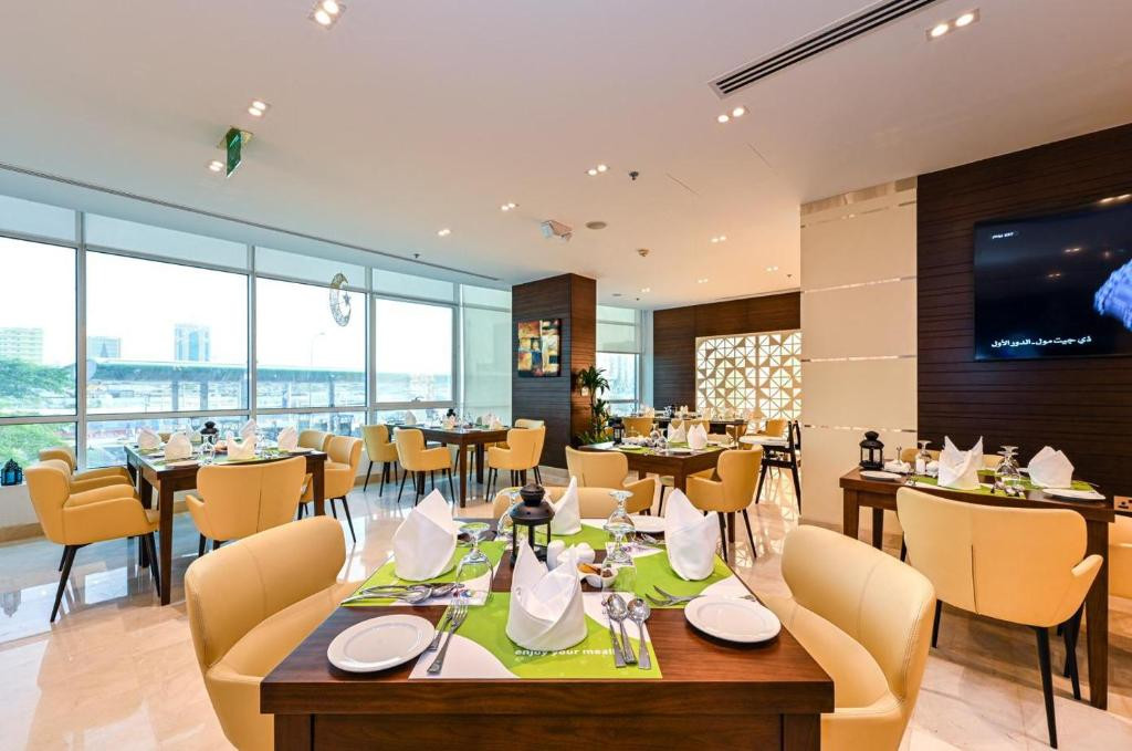 Ramada Encore By Wyndham Doha 4*
