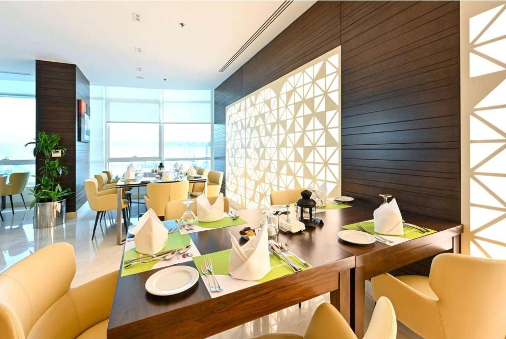 Ramada Encore By Wyndham Doha 4*