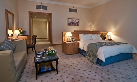 Retaj Royale Doha 5*