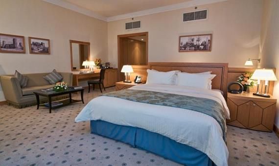Retaj Royale Doha 5*