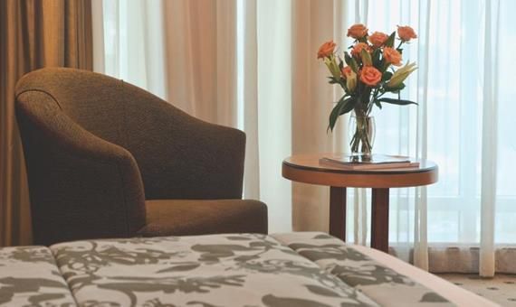 Retaj Royale Doha 5*
