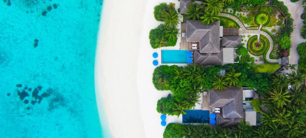 Dusit Thani Maldives 5*