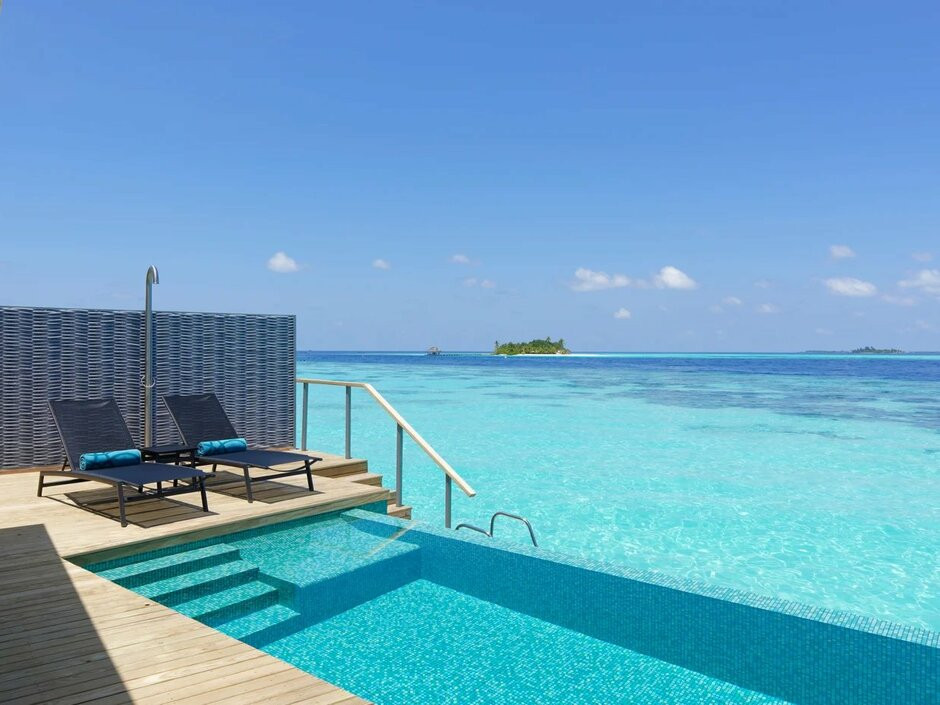 Outrigger Maldives Maafushivaru Resort 5*