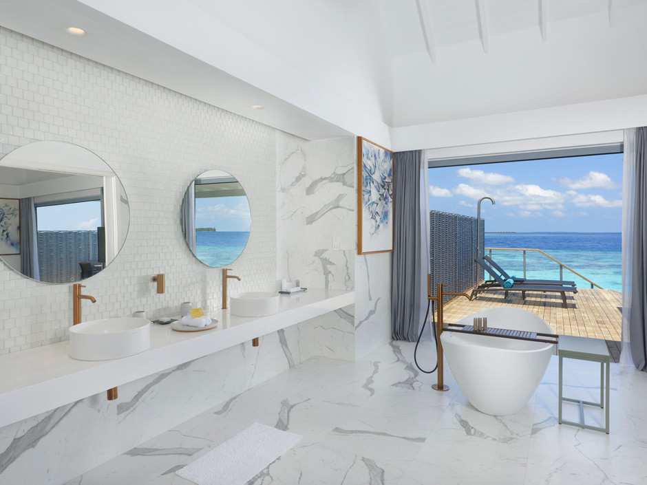 Outrigger Maldives Maafushivaru Resort 5*