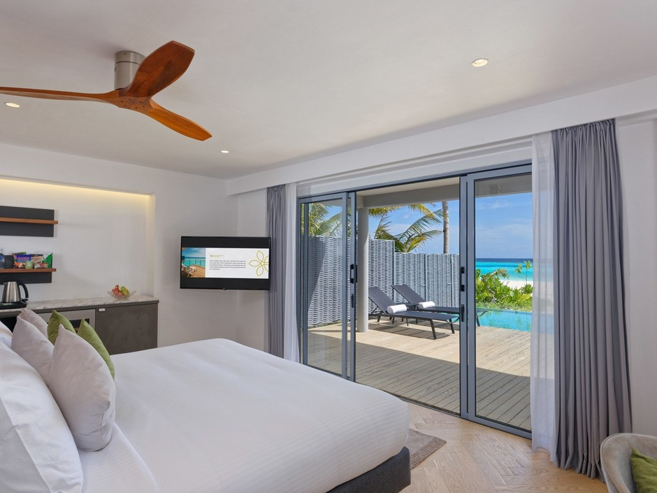 Outrigger Maldives Maafushivaru Resort 5*