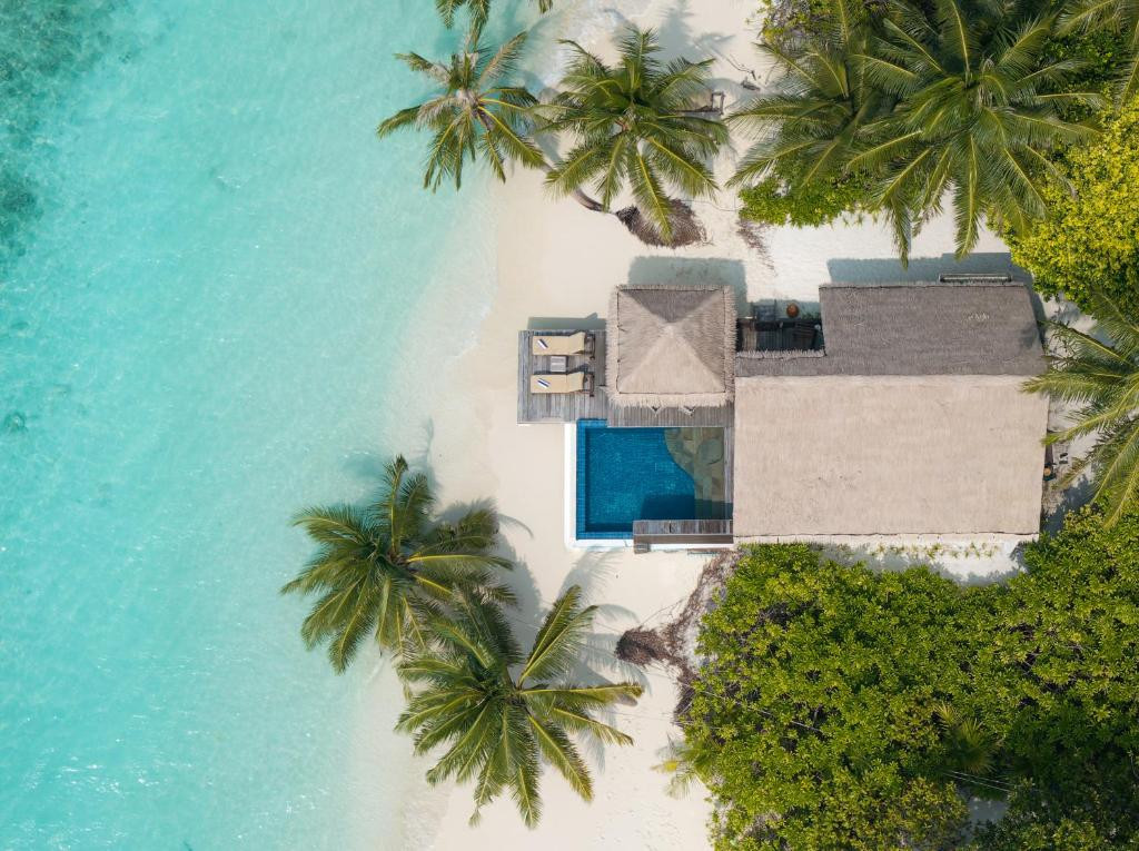 Bandos Maldives (Ex. Bandos Island Resort) 4*