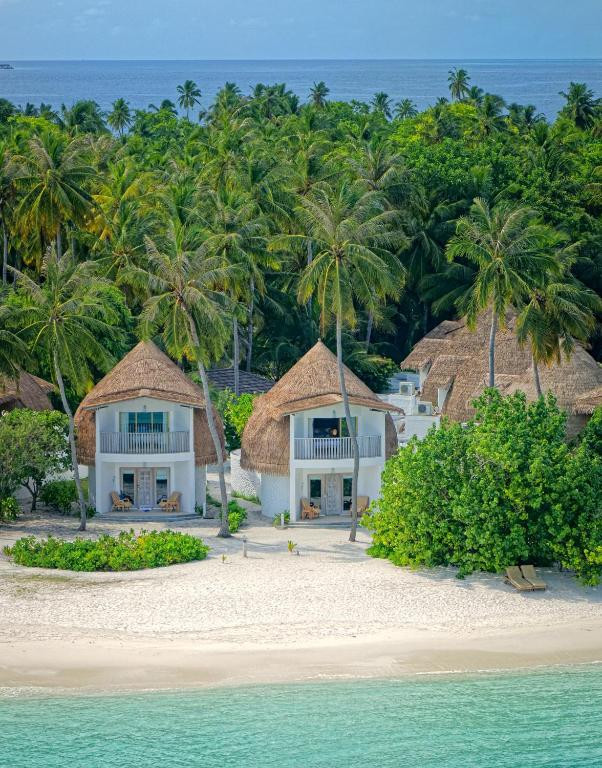 Bandos Maldives (Ex. Bandos Island Resort) 4*