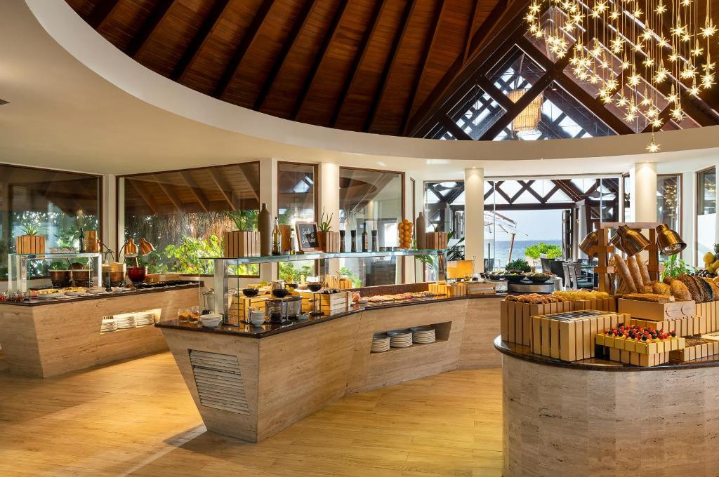 Baros Maldives 5*