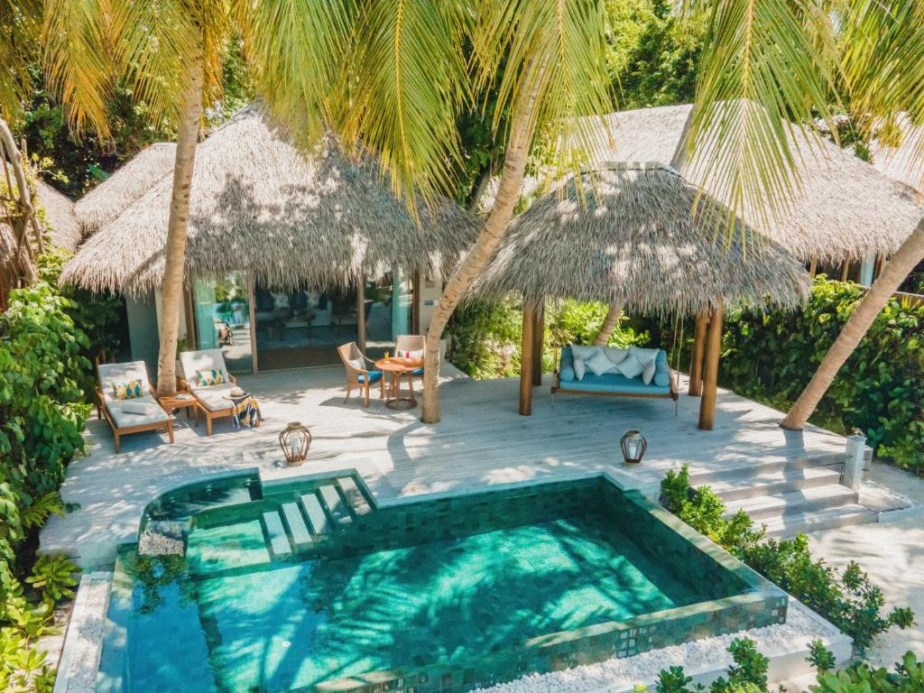 Baros Maldives 5*