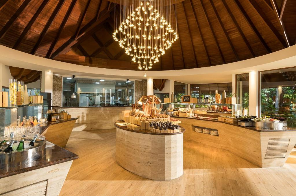 Baros Maldives 5*