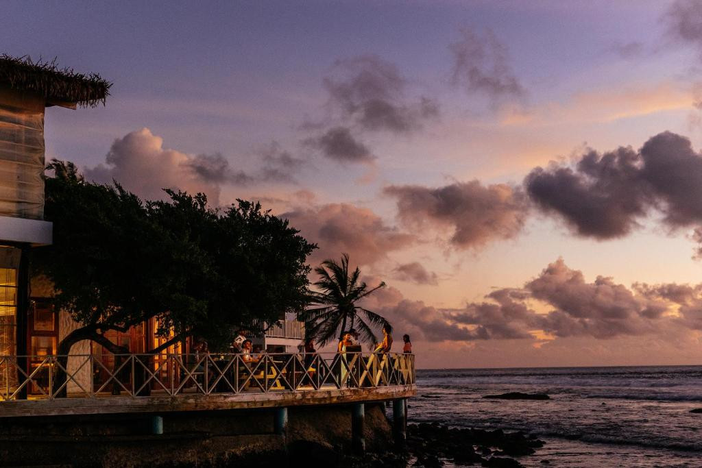 Cinnamon Dhonveli Maldives (Ex. Chaaya Island Dhonveli) 4*