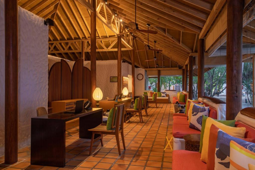 Cinnamon Dhonveli Maldives (Ex. Chaaya Island Dhonveli) 4*