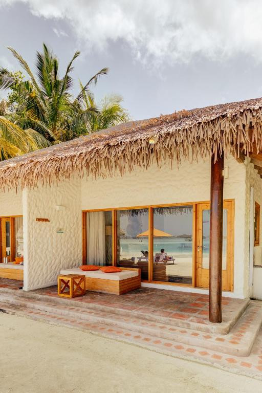 Cinnamon Dhonveli Maldives (Ex. Chaaya Island Dhonveli) 4*