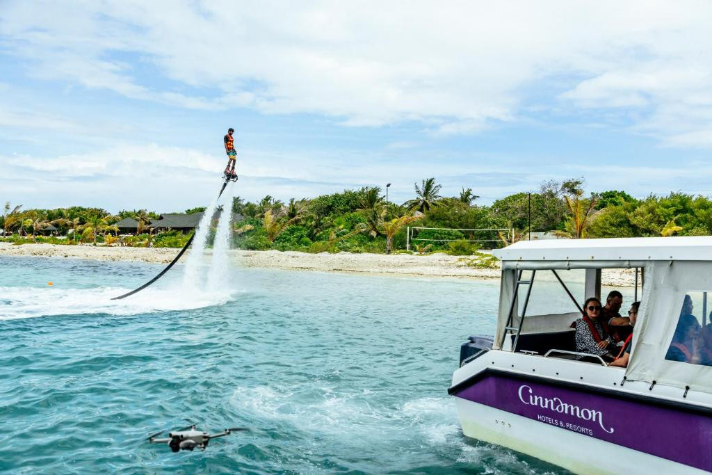 Cinnamon Dhonveli Maldives (Ex. Chaaya Island Dhonveli) 4*