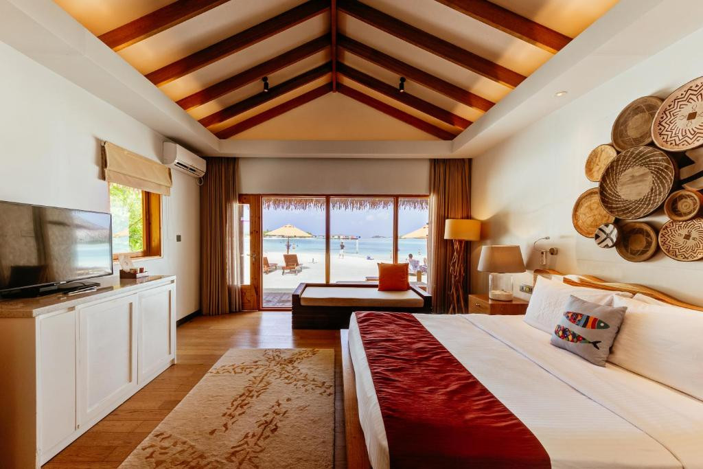 Cinnamon Dhonveli Maldives (Ex. Chaaya Island Dhonveli) 4*