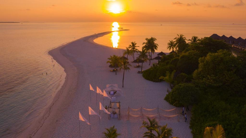 Kuredu Island Resort 4*