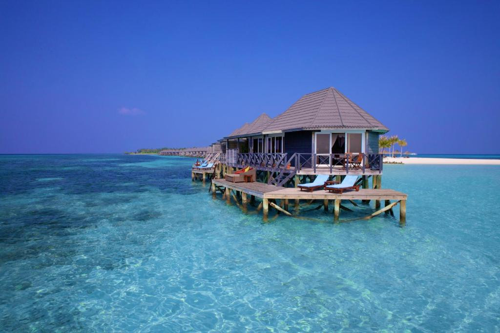 Kuredu Island Resort 4*
