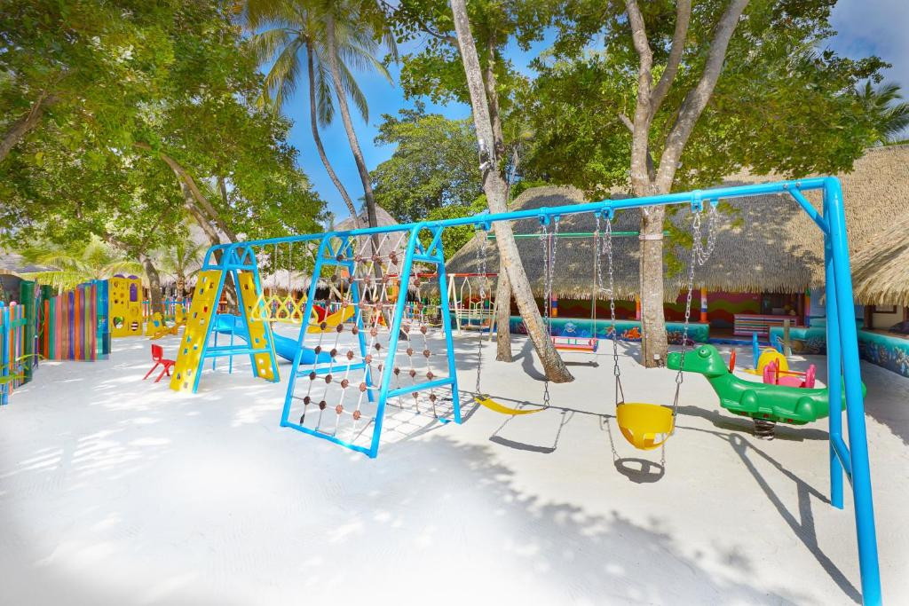 Kuredu Island Resort 4*