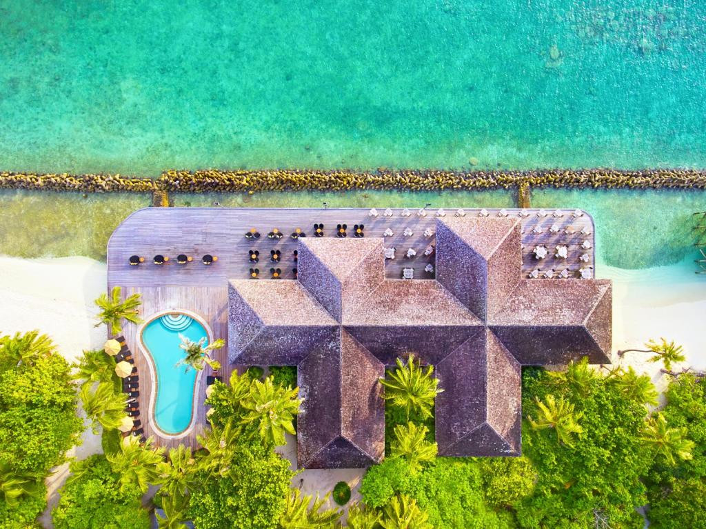 Kuredu Island Resort 4*