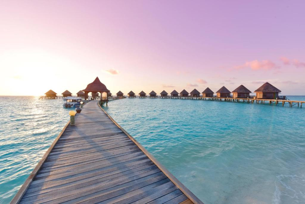 Thulhagiri Island Resort 4*