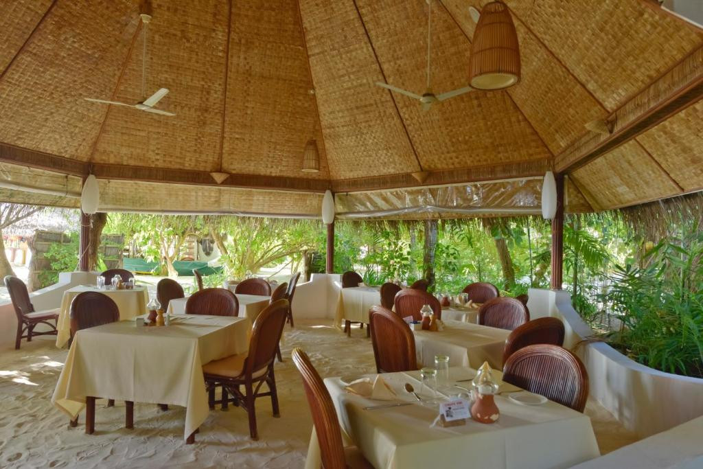 Thulhagiri Island Resort 4*