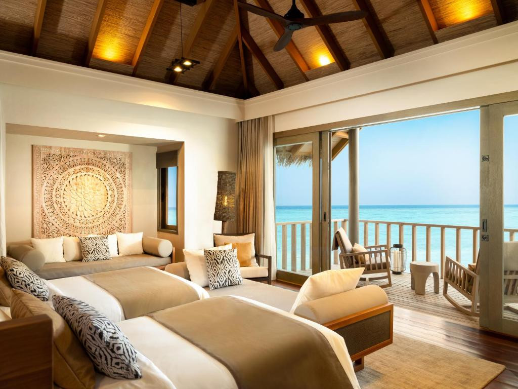 Vakkaru Maldives 5*