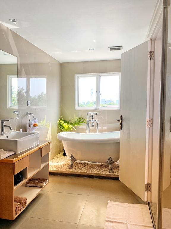 Liyela Retreat Maldives 4*