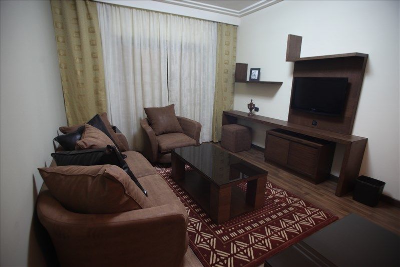 Britannia Suites 5*