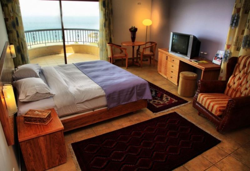 Edde Sands Beach Resort 4*