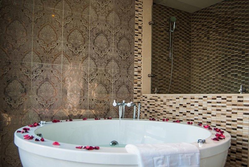 Elite Hotel & Spa 4*