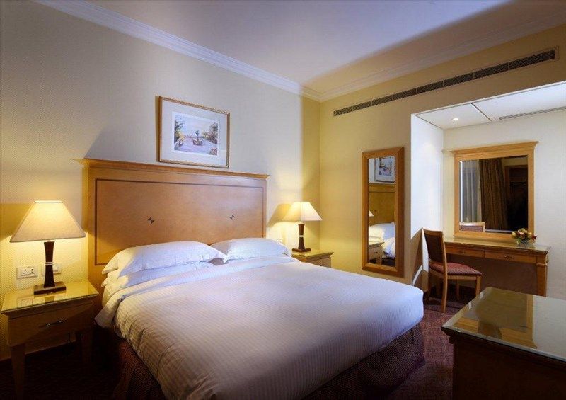 Gefinor Rotana 5*