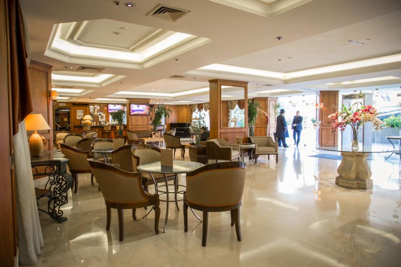 Golden Tulip Galleria 4*