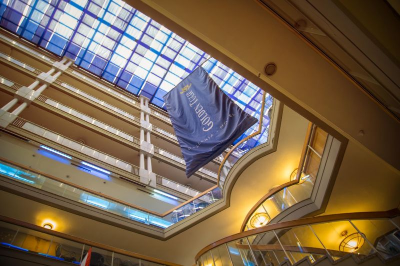Golden Tulip Galleria 4*