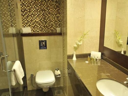 Lancaster Hotel 5*