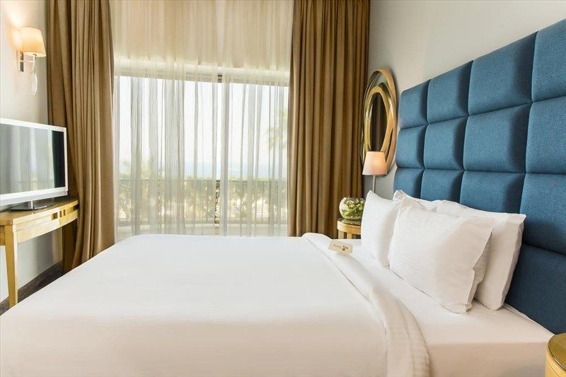 Riviera Beirut 5*