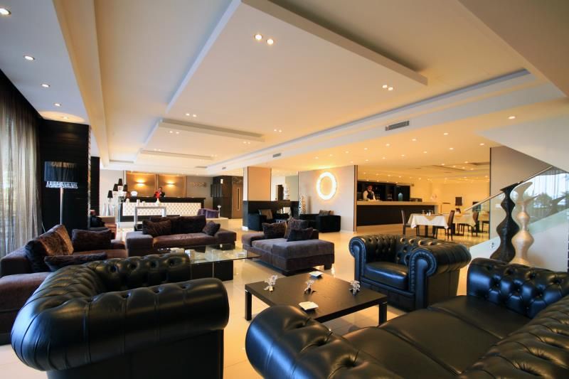 Rivoli Palace 4*