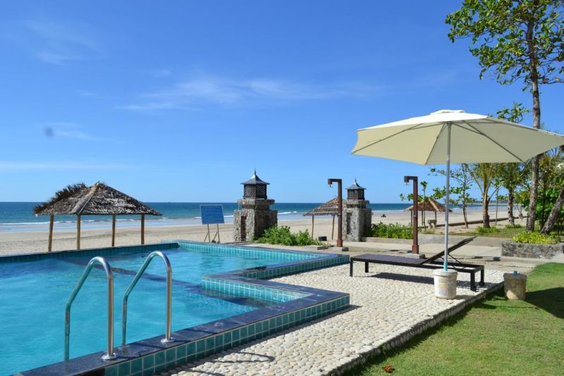 Grand Ngwe Saung Resort 3*